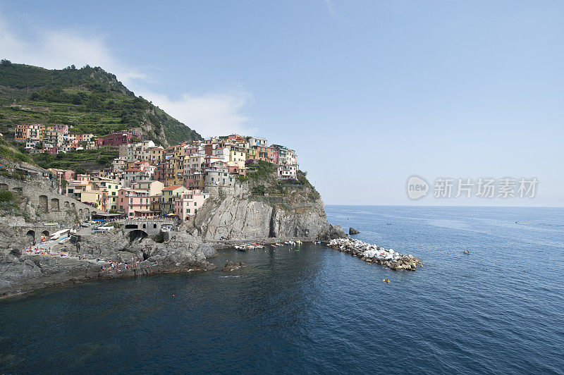 5 . Manarola Village In Cinque Terre马纳罗拉村